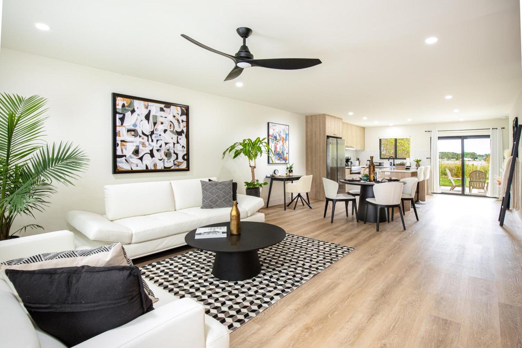 Black Vanilla - Stylish Symphony 3Miles Downtown North North Naples Exterior foto